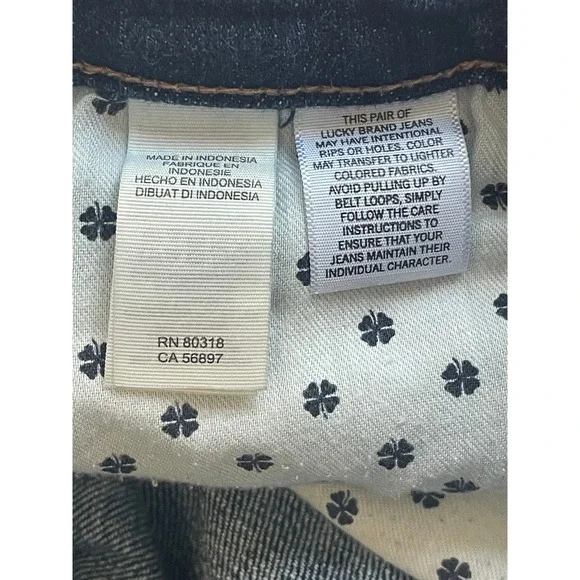 Lucky Brand The Roll Up Denim Shorts Dark Wash Womens Size 14 32 - Picture 7 of 13